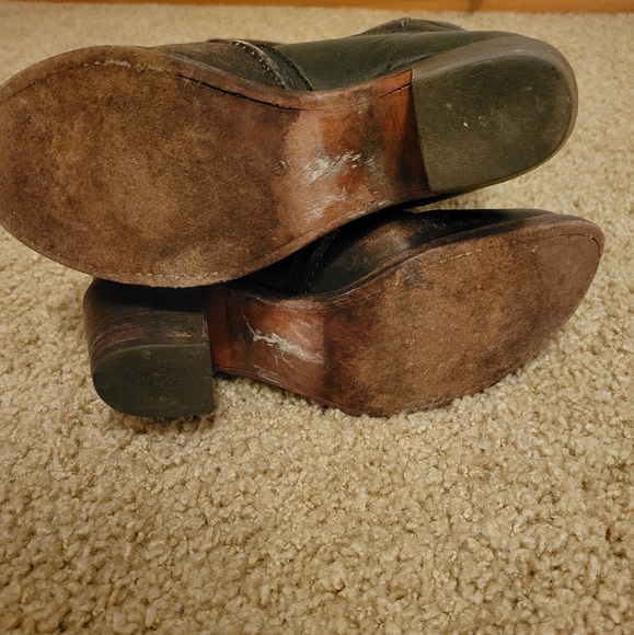 Frye tall boots size 7.5 B!! - Picture 3 of 7